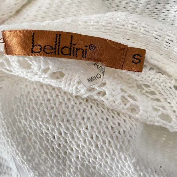 🌸 Belldini White Open Front Crocheted Cardigan - Picture 7 of 8